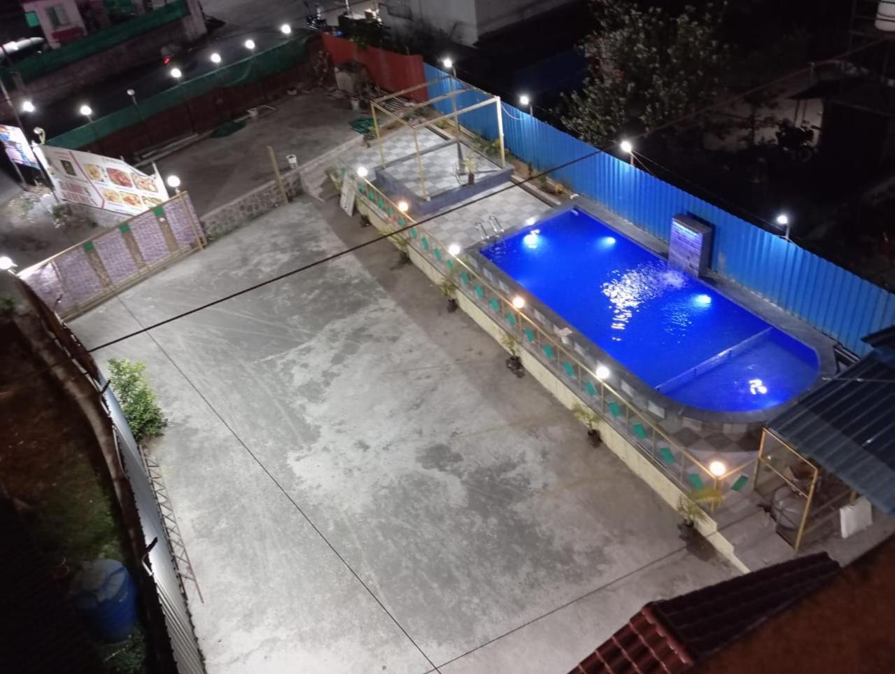 Blue Bell Homestay Lonavala Eksteriør billede