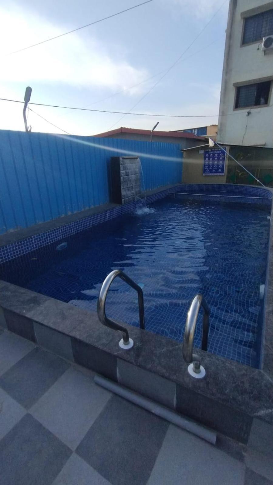 Blue Bell Homestay Lonavala Eksteriør billede
